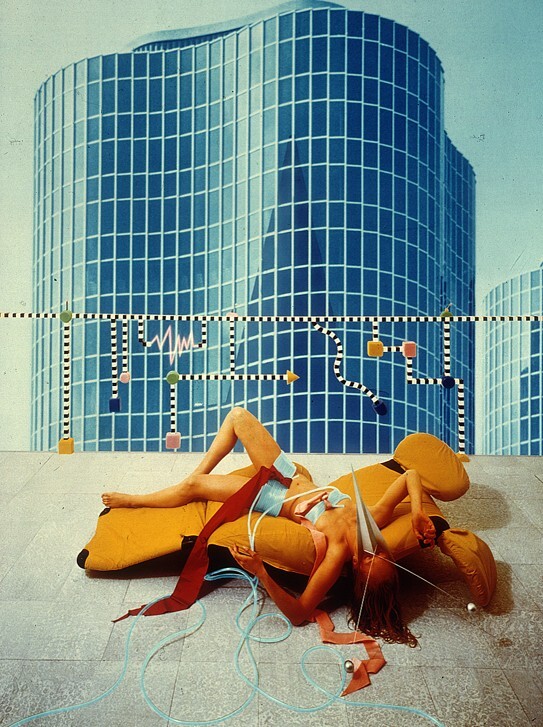 Bagnante (uit de serie: Ambienti Neomoderni)